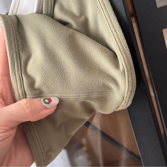 SET ACTIVE x Parke Airluxe scoop sports bra layer olive green cream tank - Picture 7 of 7